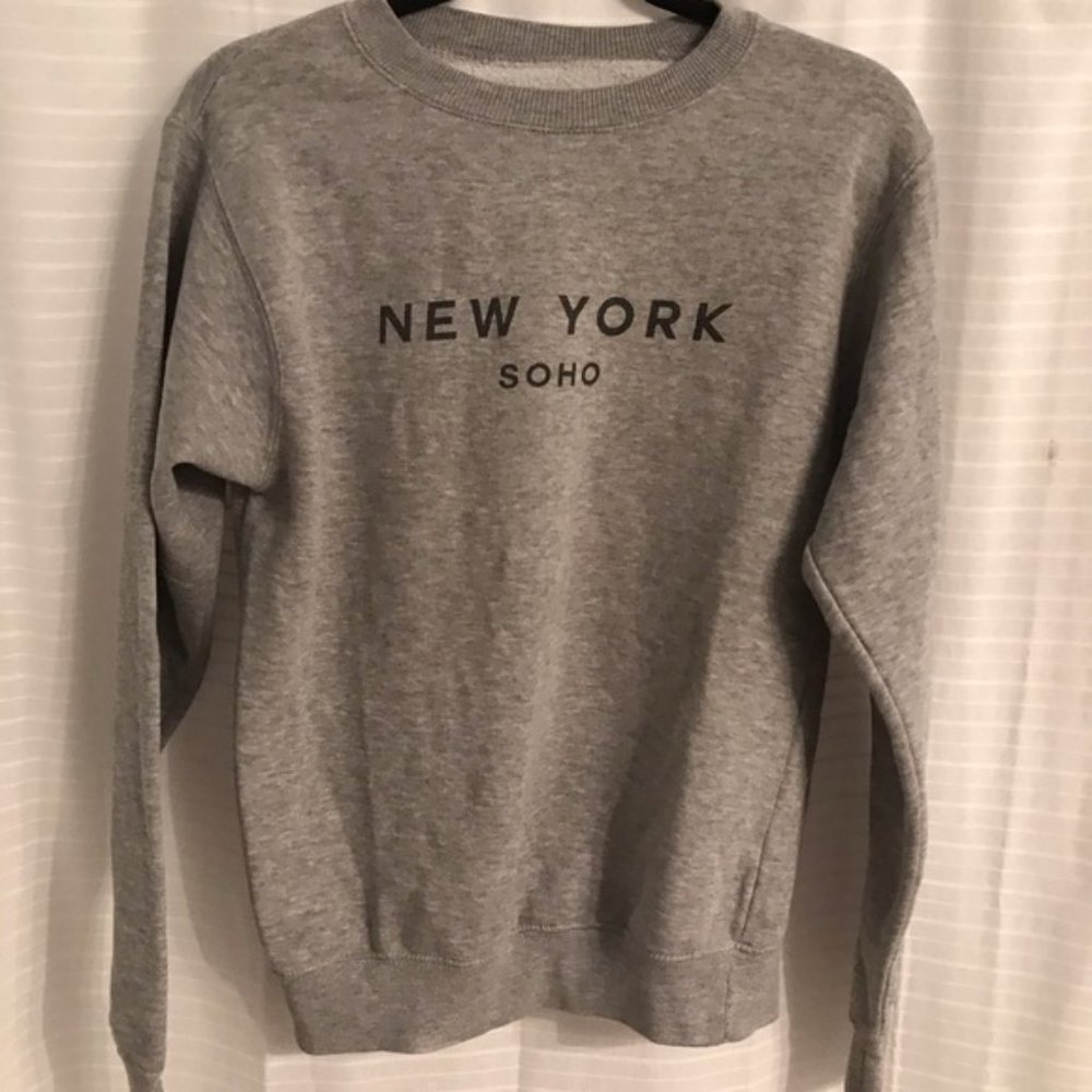 Brandy Melville New York Soho Crewneck Sweatshirt
